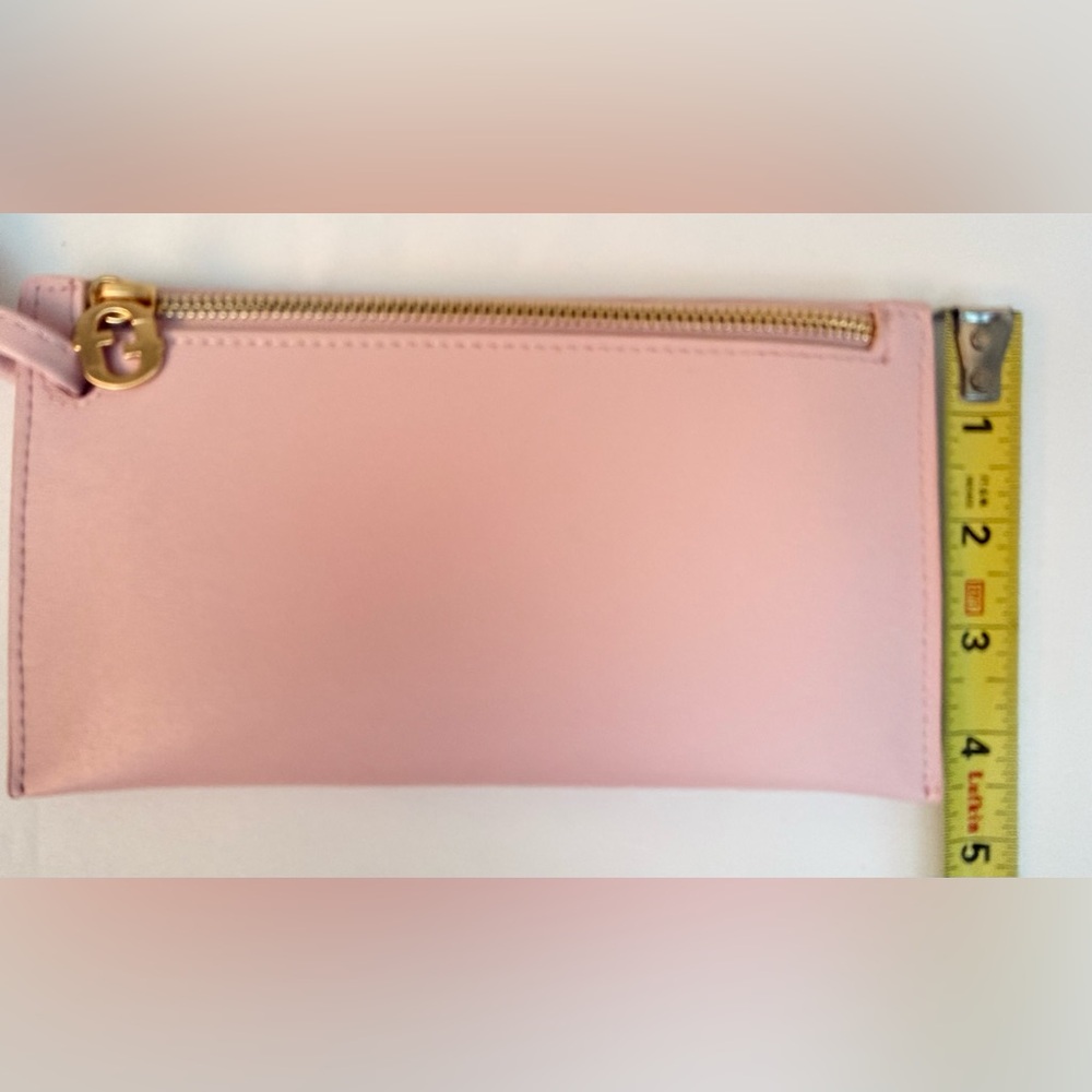 ๐ Stylish Pink Wristlet Wallet Set โ 2 Pieces! ๐ - Picture 13 of 16